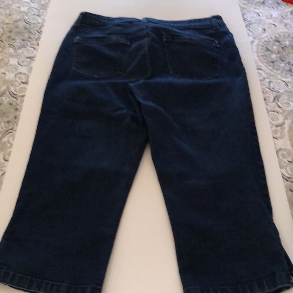 Bandolino crop legged jeans - Picture 2 of 9